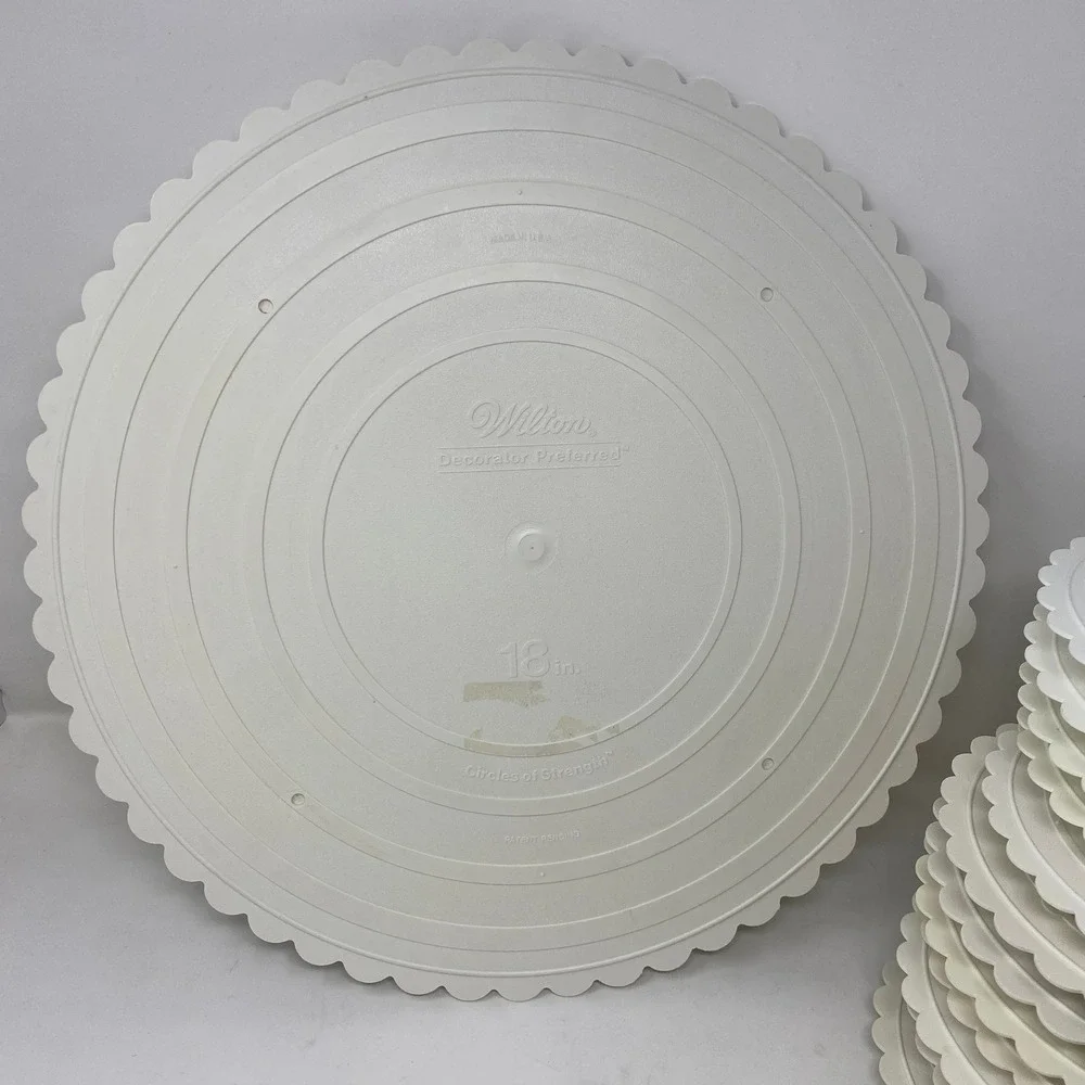 Vtg 23-Set Wilton 18